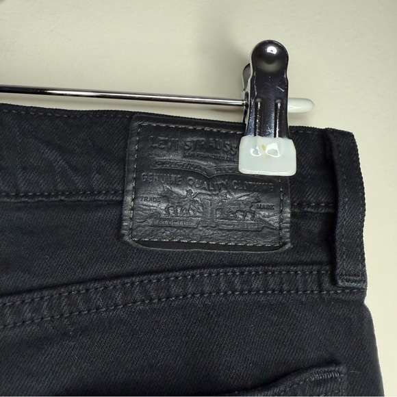 LEVI’S Premium Wedgie Distressed Raw Hem Black Jeans - Picture 8 of 13